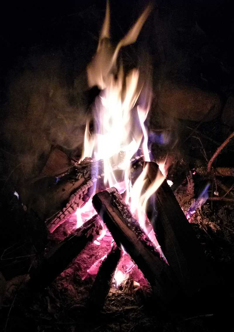 Feuer in der Sommersonnenwende